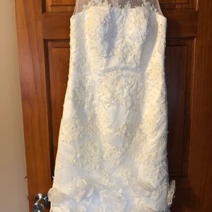 Off white spring Wedding dress size 6/8